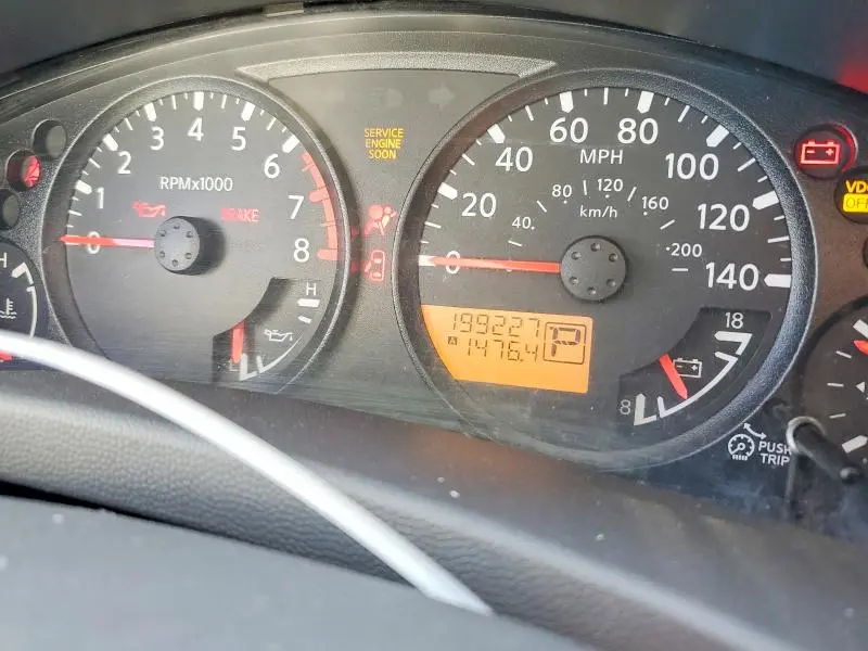 2011 NISSAN FRONTIER S  