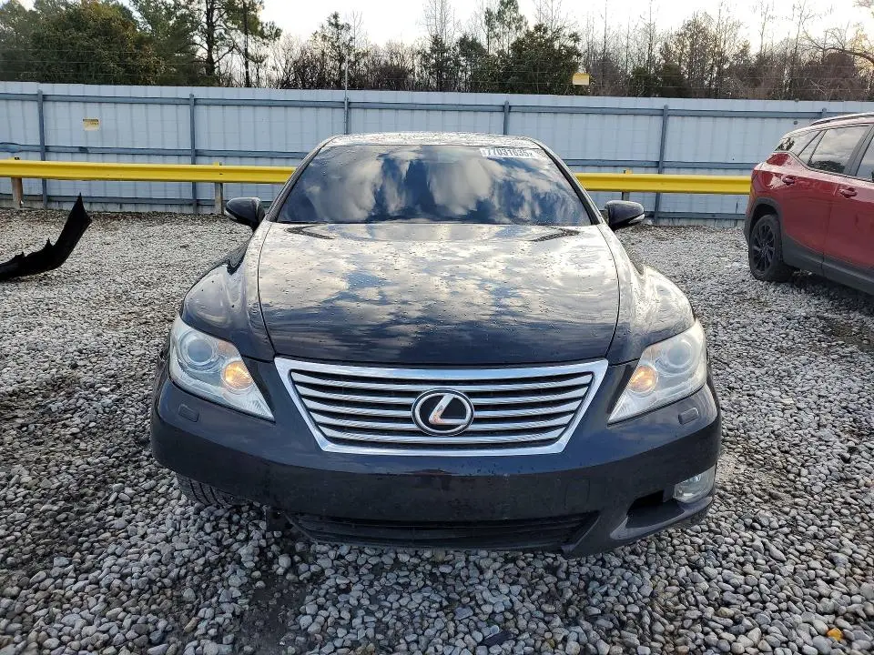2010 LEXUS LS 460  