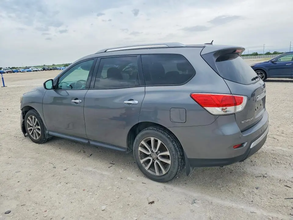 2015 NISSAN PATHFINDER SV  