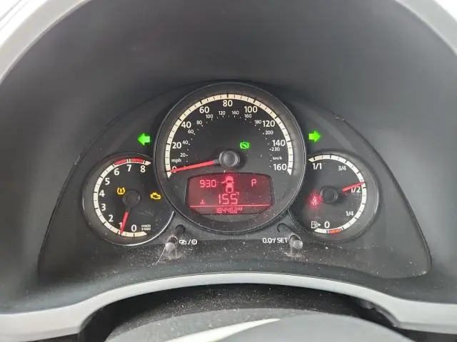 2013 VOLKSWAGEN BEETLE   