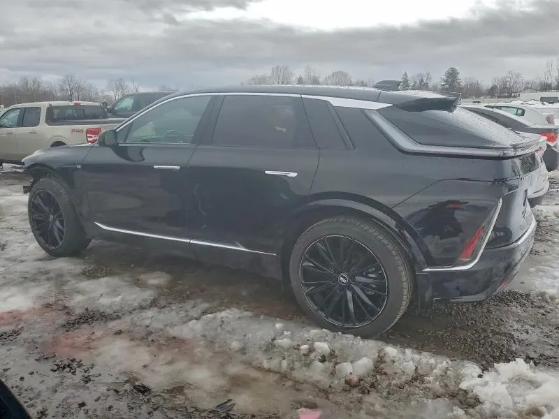 2024 CADILLAC LYRIQ LUXURY  