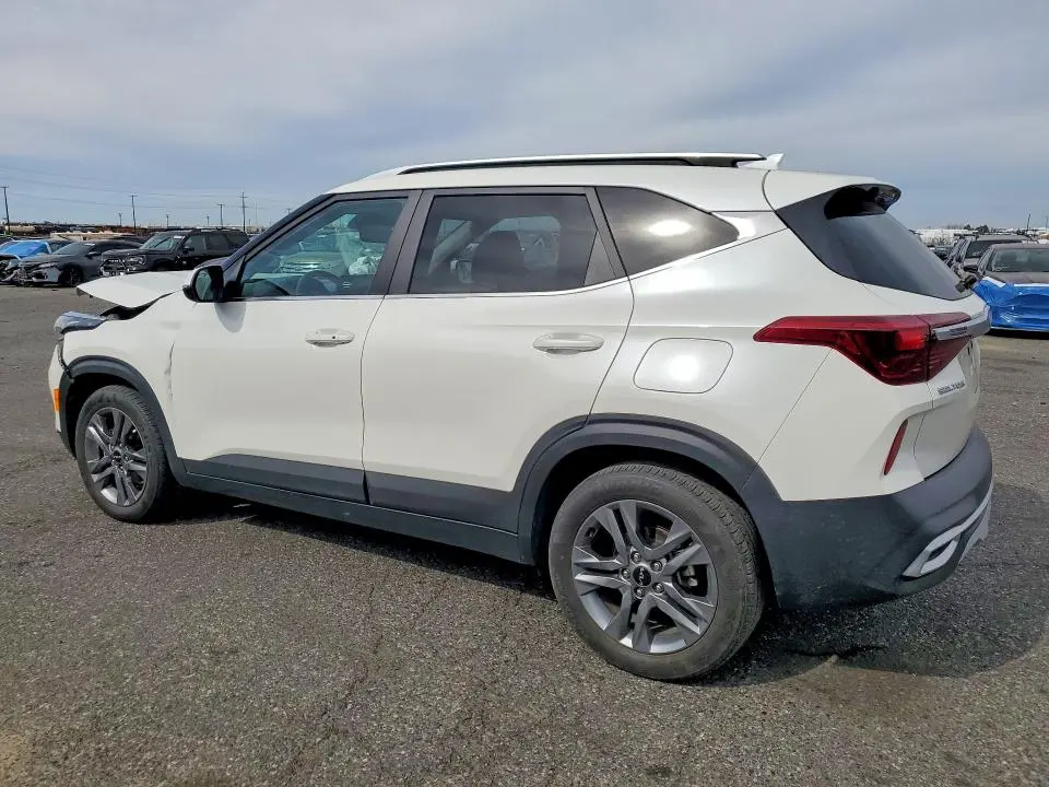 2022 KIA SELTOS S  