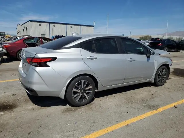 2021 NISSAN VERSA SV  