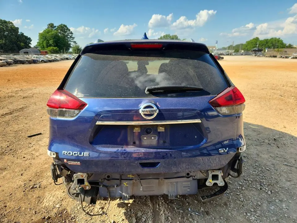 2017 NISSAN ROGUE SV  