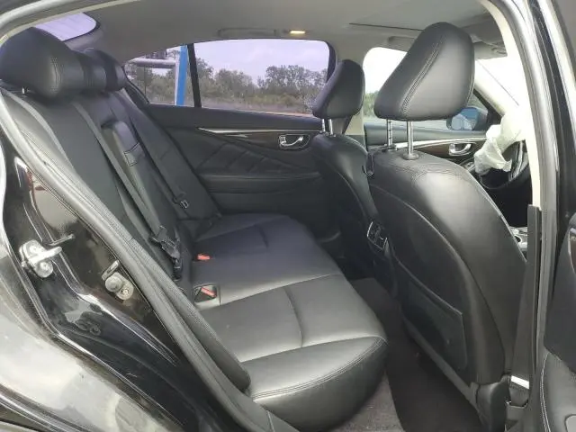 2018 INFINITI Q50 PURE  
