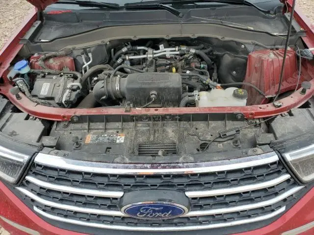 2022 FORD EXPLORER XLT  