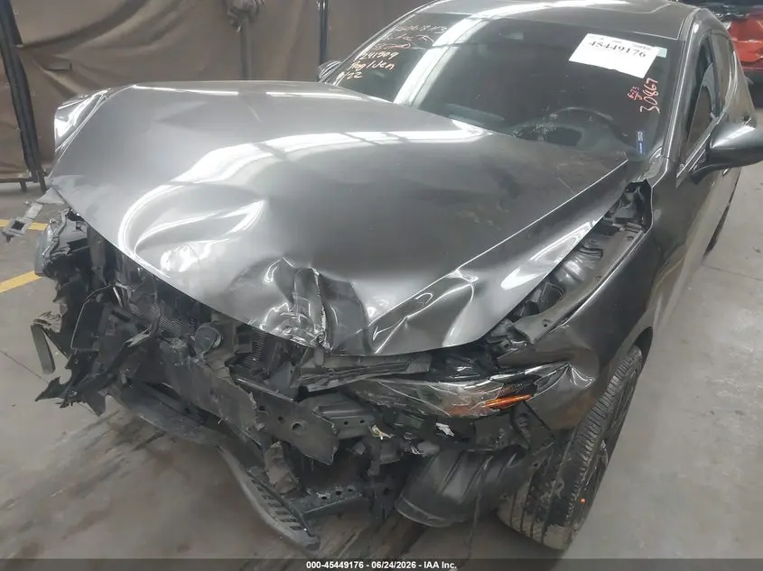 2022 MAZDA MAZDA3 PREMIUM