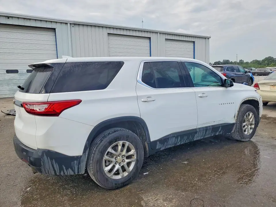 2020 CHEVROLET TRAVERSE LS  