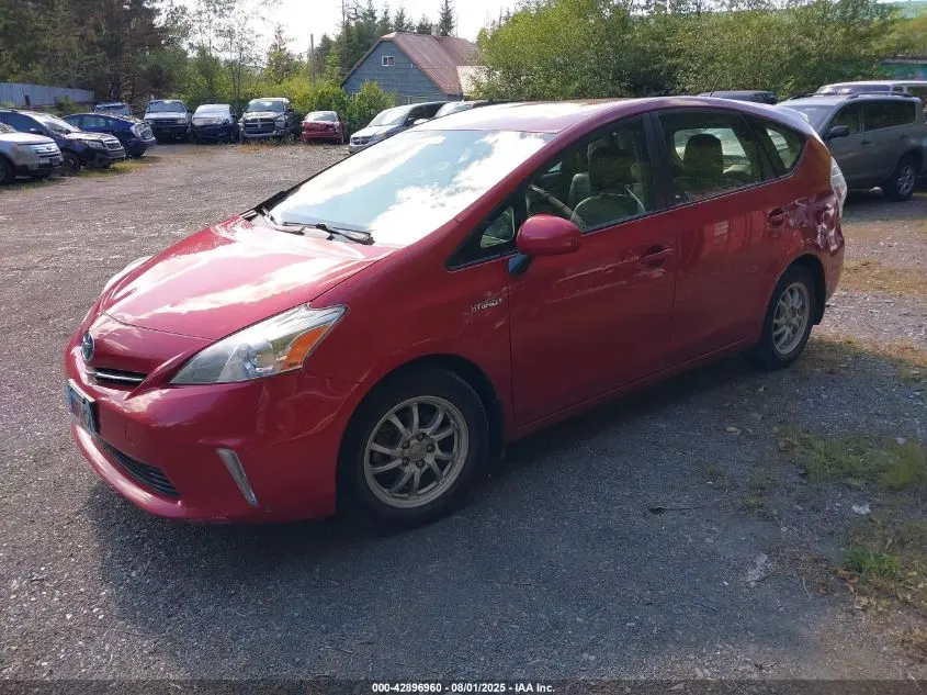 2013 TOYOTA PRIUS V TWO