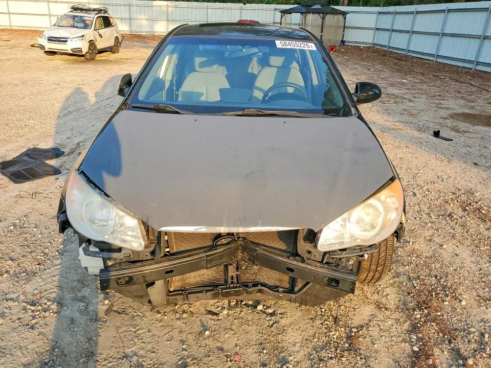 2010 HYUNDAI ELANTRA GLS  