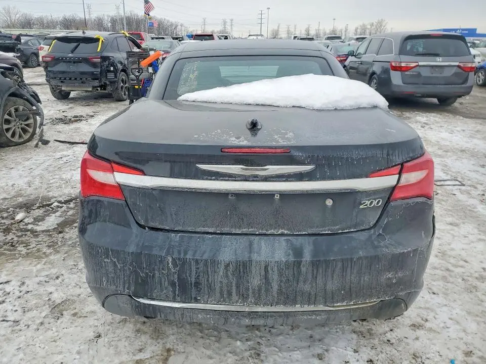 2011 CHRYSLER 200 LIMITED  