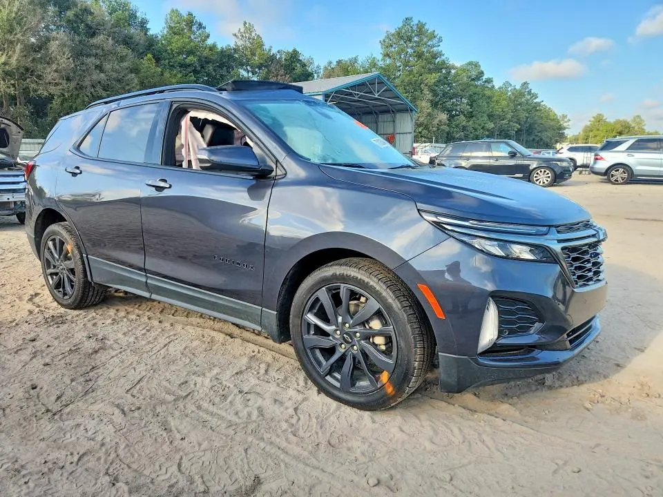 2022 CHEVROLET EQUINOX RS  