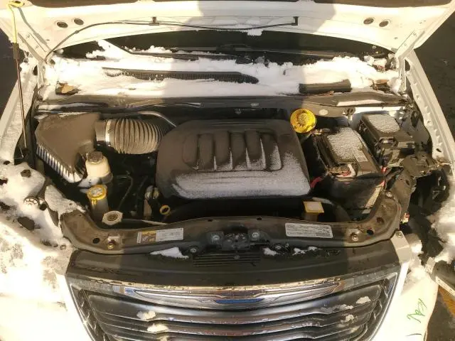 2015 CHRYSLER TOWN & COUNTRY TOURING  