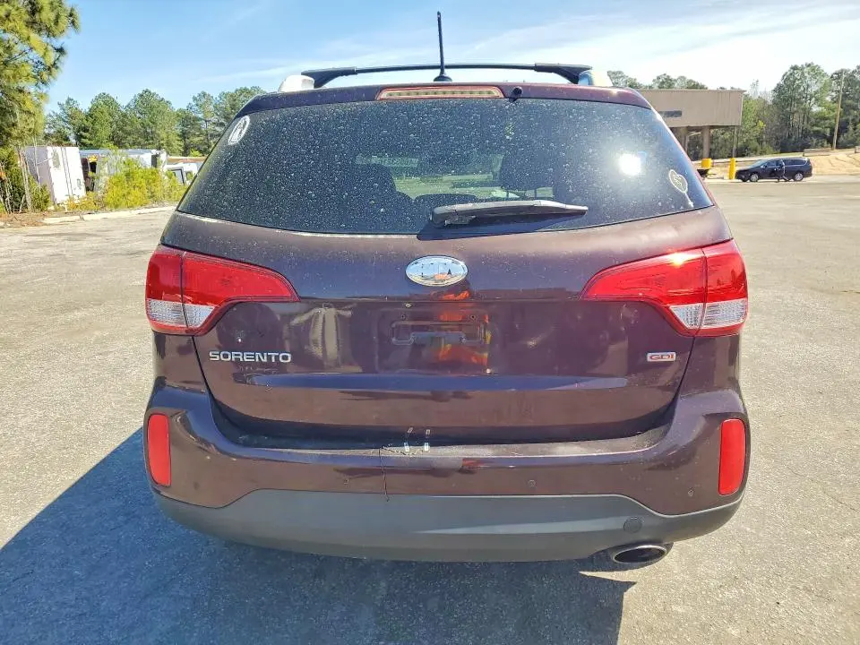 2015 KIA SORENTO LX  