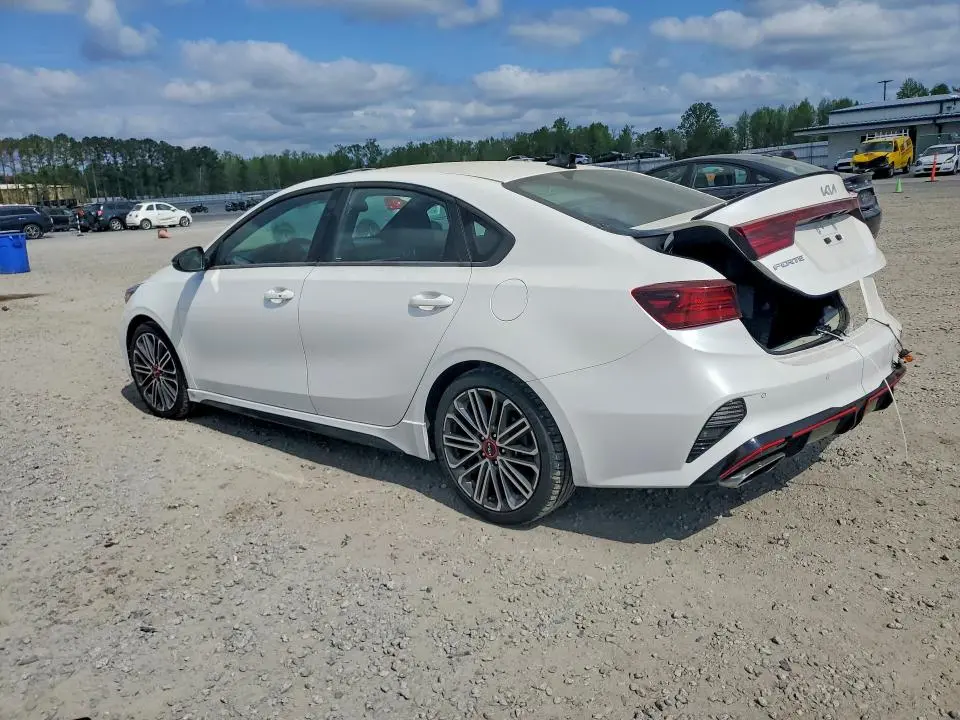 2023 KIA FORTE GT  