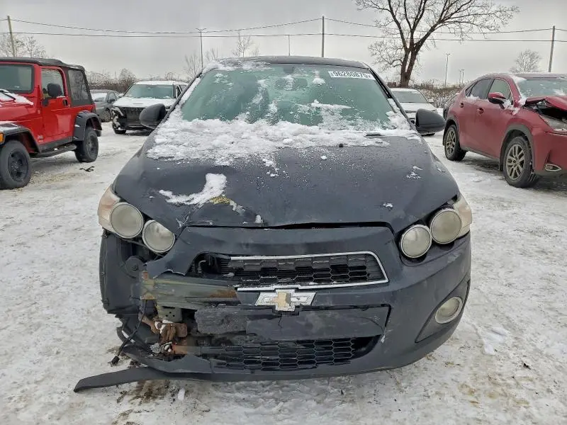 2015 CHEVROLET SONIC LT  