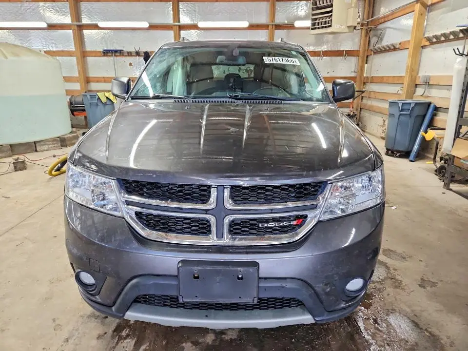 2019 DODGE JOURNEY SE  