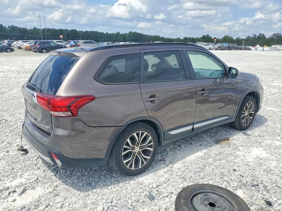 2016 MITSUBISHI OUTLANDER SE  