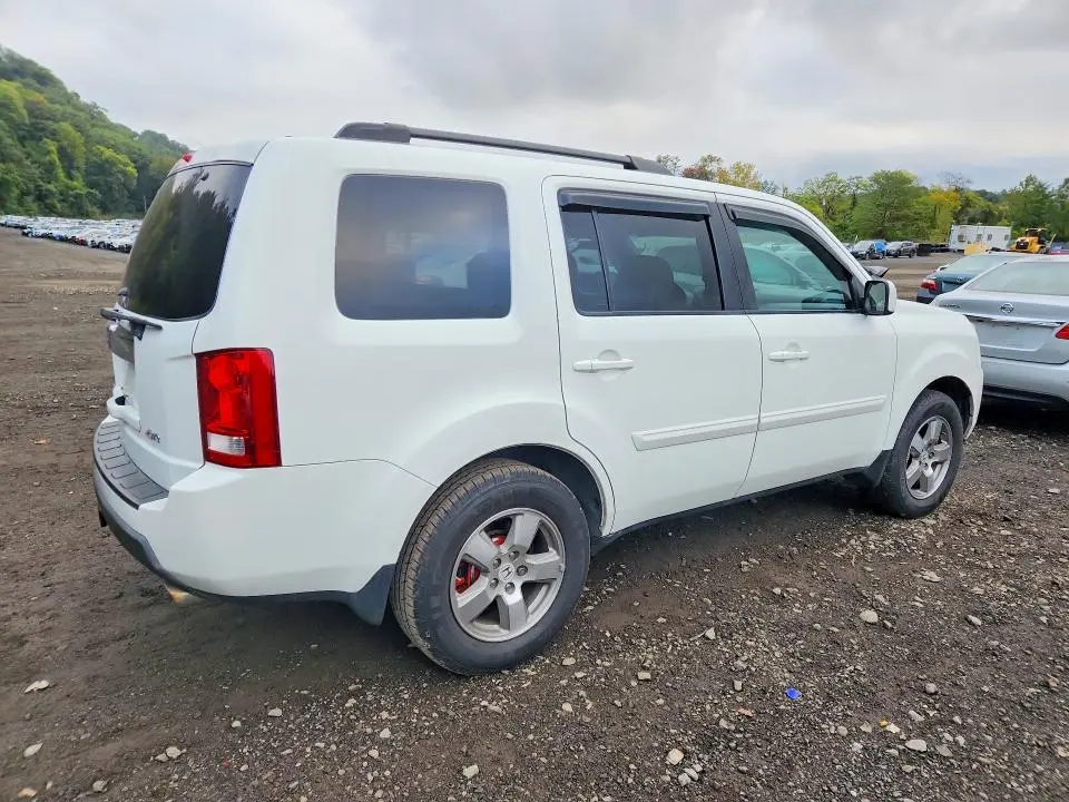 2011 HONDA PILOT EXL  