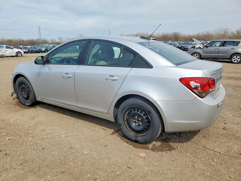 2015 CHEVROLET CRUZE LS  