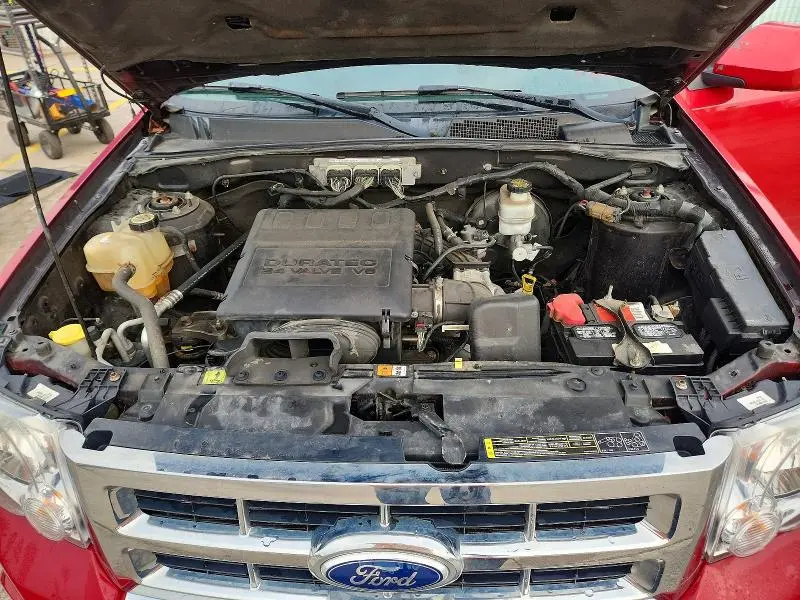 2010 FORD ESCAPE LIMITED  