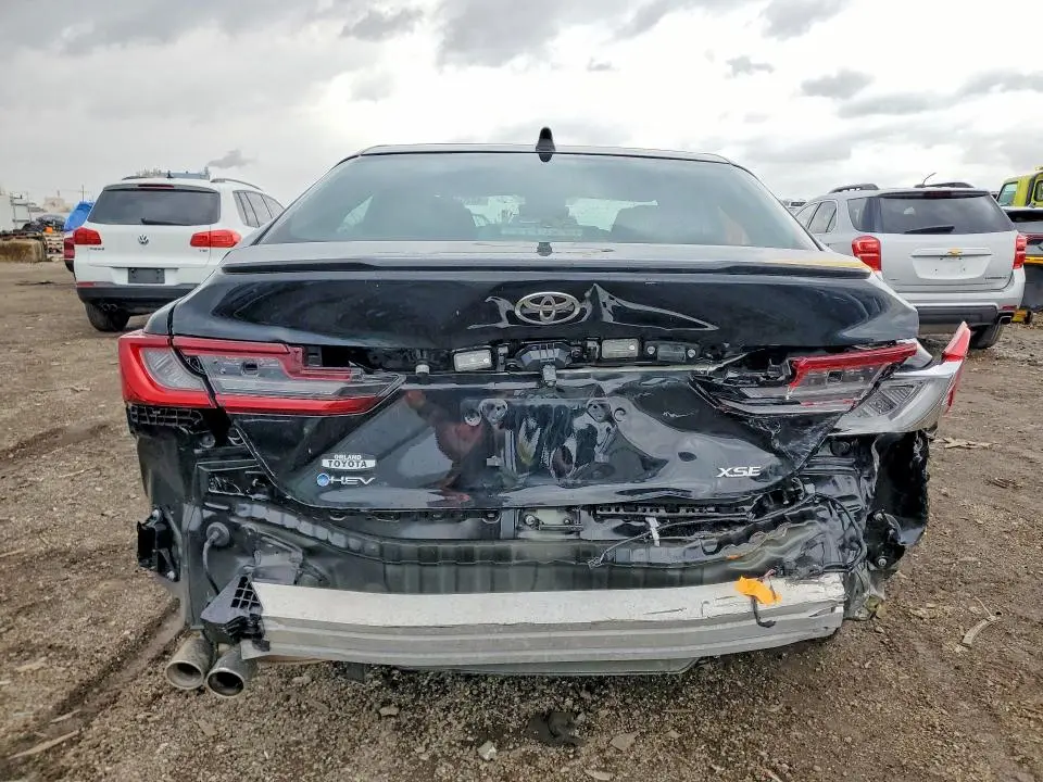 2025 TOYOTA CAMRY XSE  