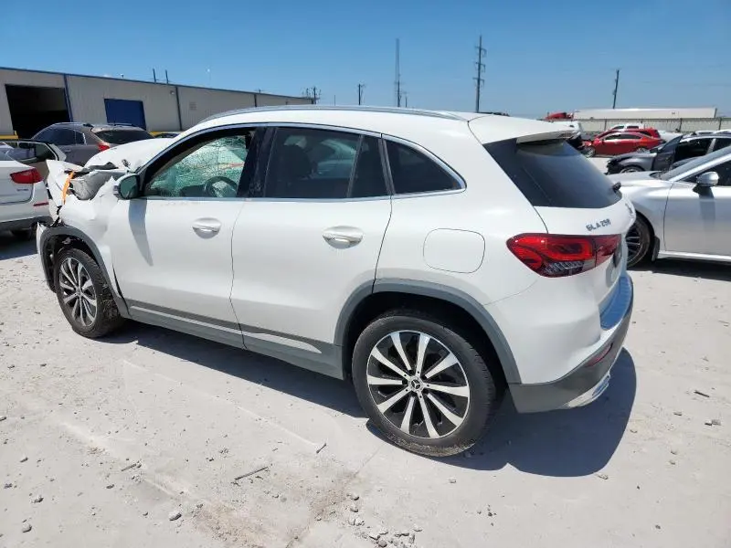 2021 MERCEDES-BENZ GLA 250  