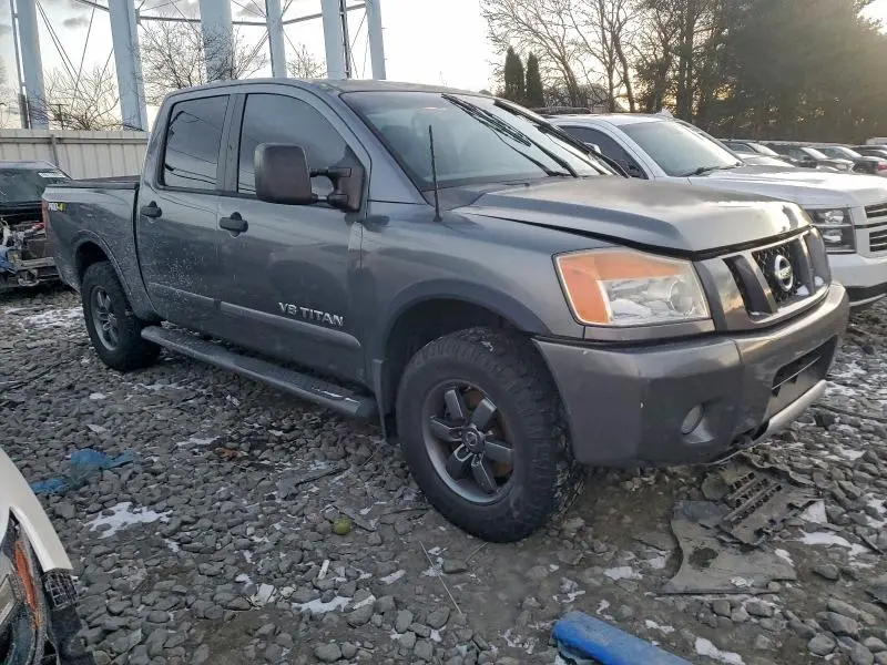 2014 NISSAN TITAN S  