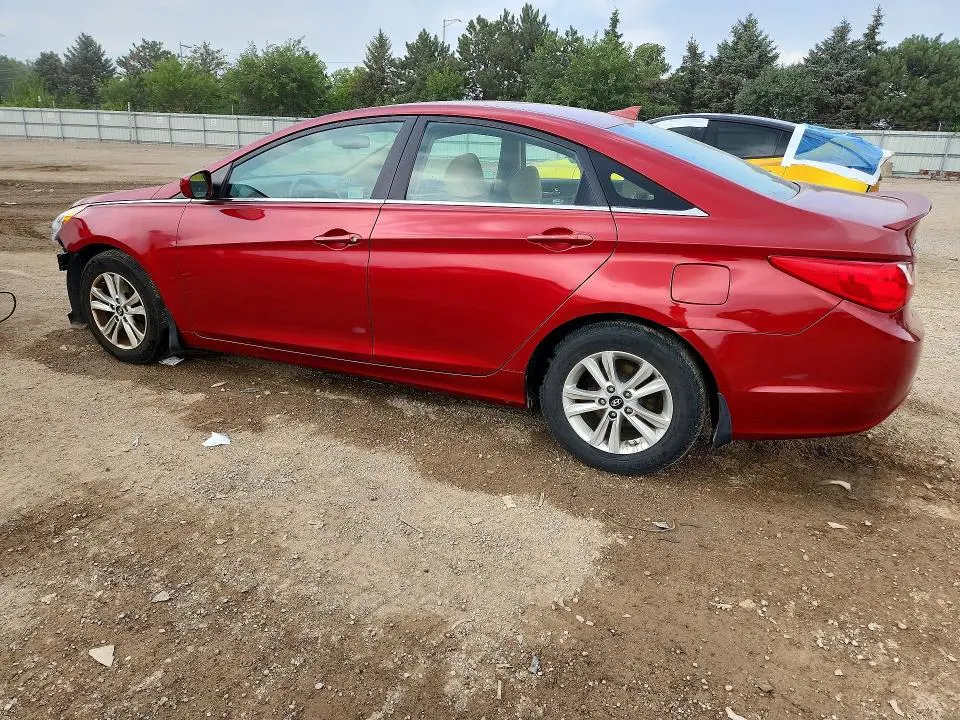 2013 HYUNDAI SONATA GLS  