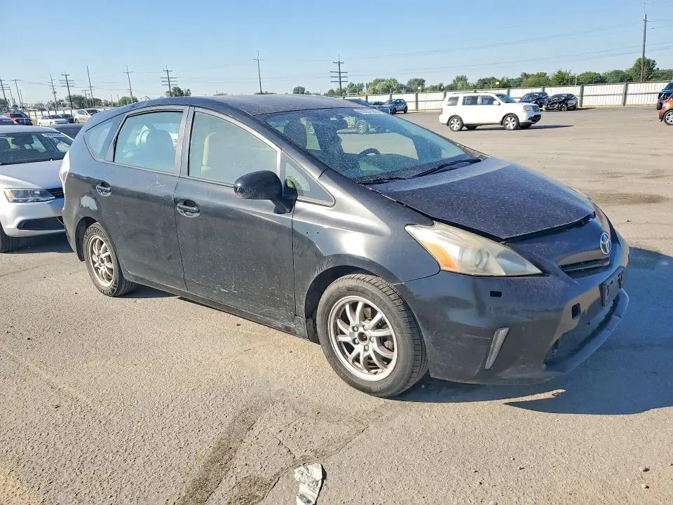 2013 TOYOTA PRIUS V THREE  
