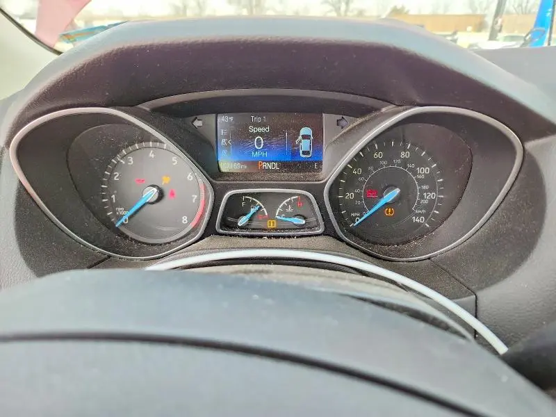 2016 FORD FOCUS SE  
