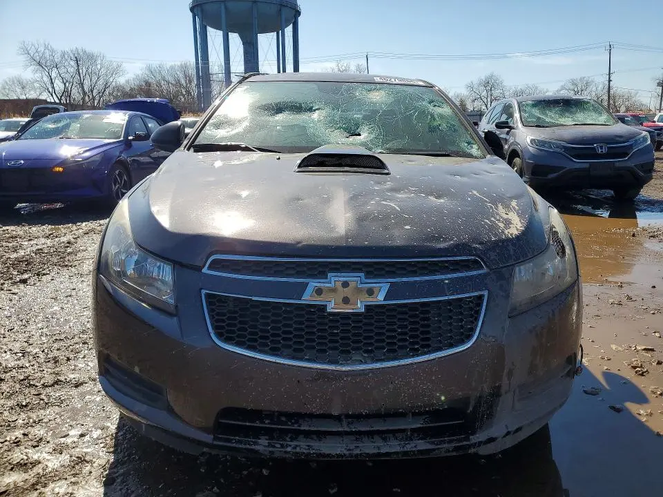 2014 CHEVROLET CRUZE LS  