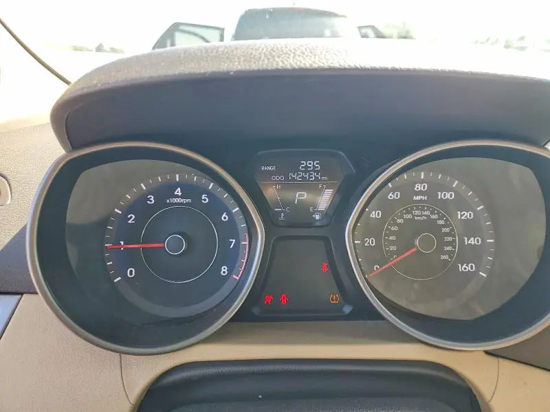 2012 HYUNDAI ELANTRA GLS  