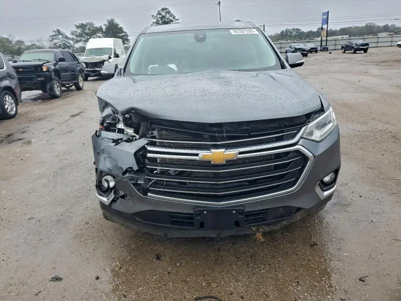 2021 CHEVROLET TRAVERSE LT  