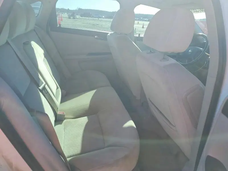 2011 CHEVROLET IMPALA LT  