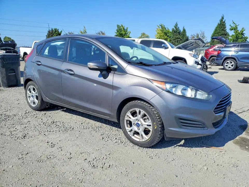 2014 FORD FIESTA SE  