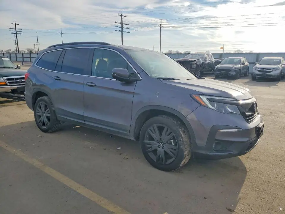 2022 HONDA PILOT SE  