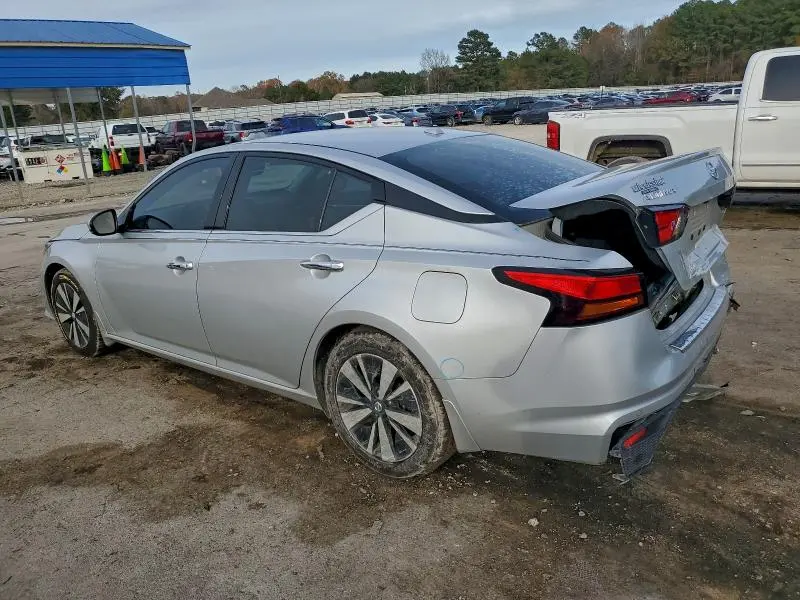 2020 NISSAN ALTIMA SV  