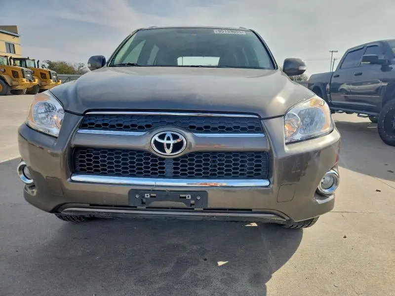 2011 TOYOTA RAV4 LIMITED  