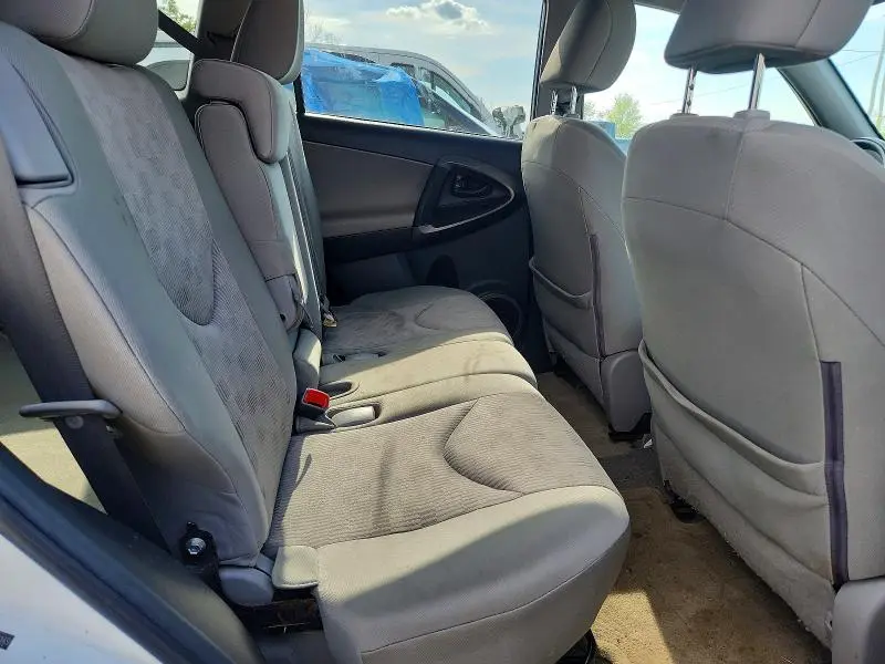 2012 TOYOTA RAV4 BASE  