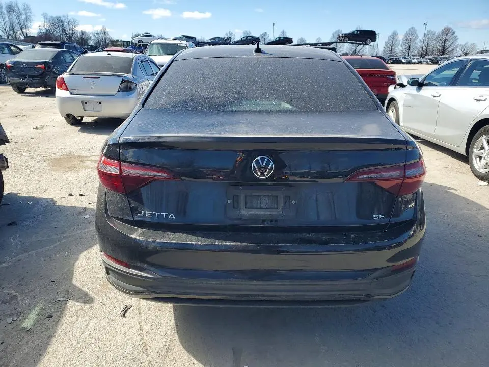 2024 VOLKSWAGEN JETTA SE  
