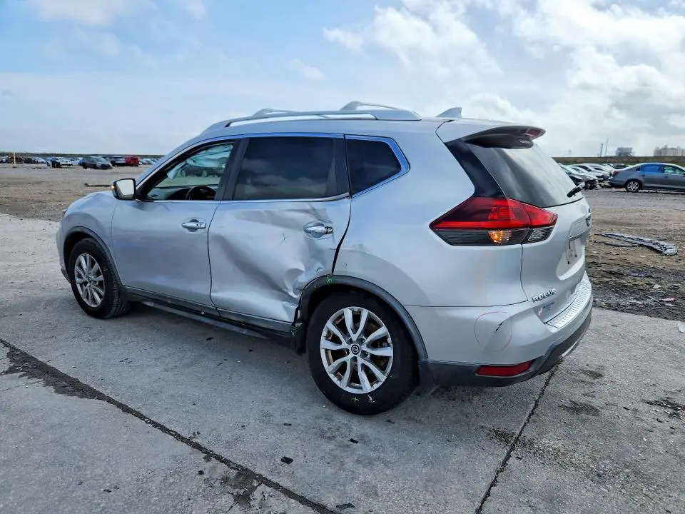 2018 NISSAN ROGUE SV  