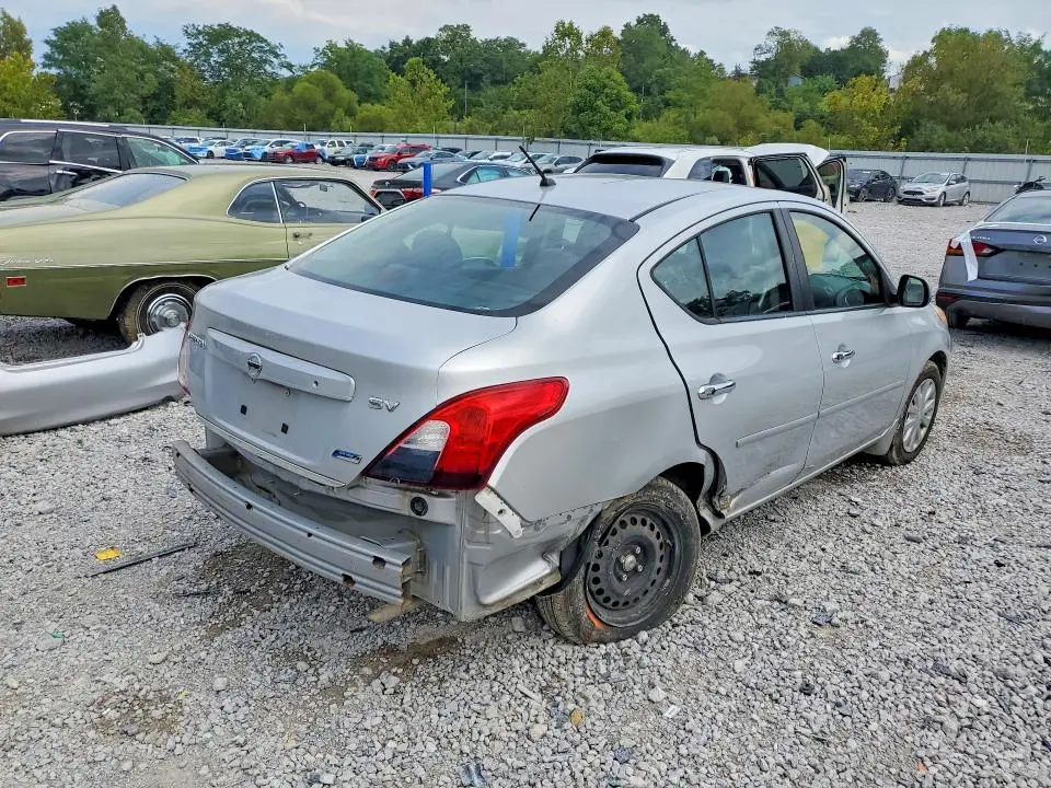 2012 NISSAN VERSA 1.6 S  