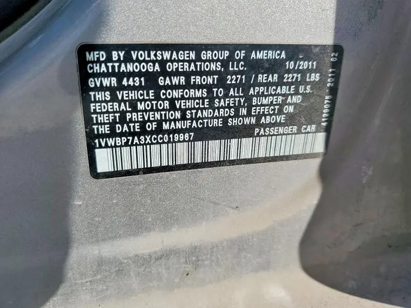 2012 VOLKSWAGEN PASSAT SE  