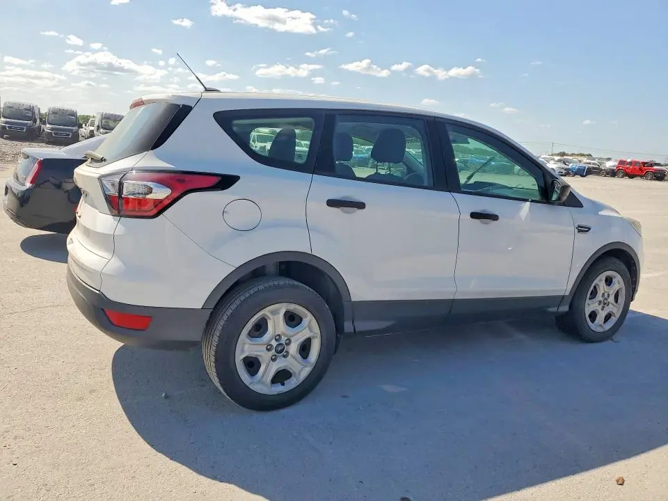 2017 FORD ESCAPE S  