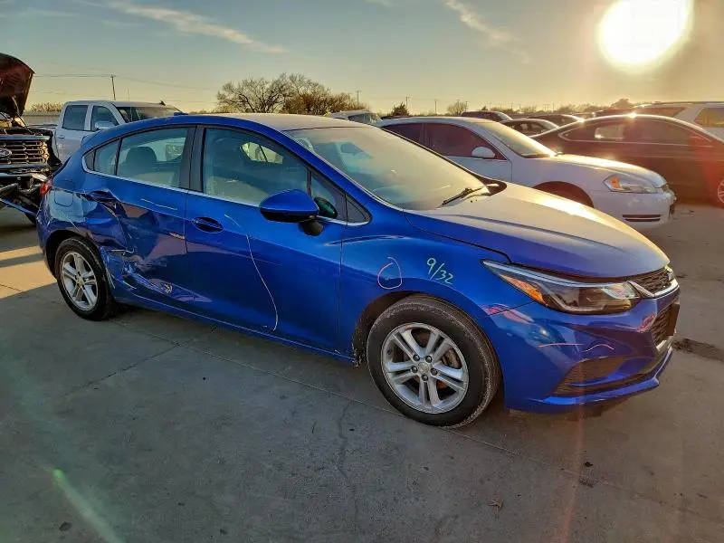 2017 CHEVROLET CRUZE LT  