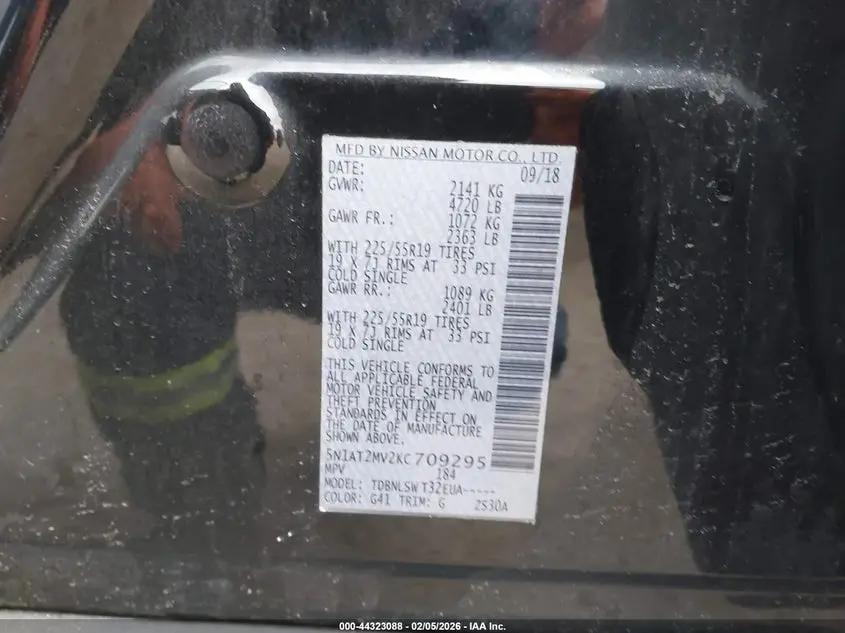 2019 NISSAN ROGUE SL