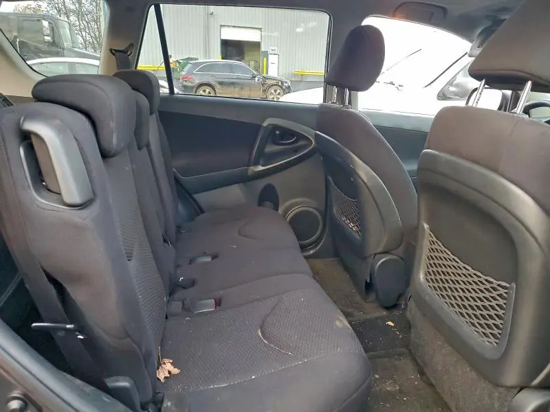 2011 TOYOTA RAV4 SPORT  