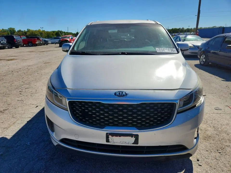 2015 KIA SEDONA LX  
