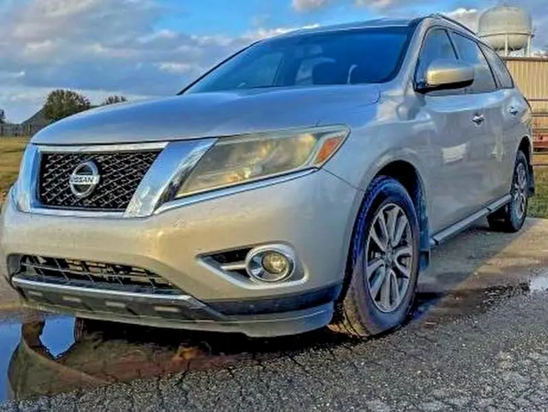 2016 NISSAN PATHFINDER S  